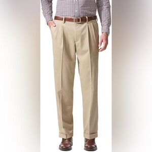 Dockers Men's Modern Comfort Waist Tan Khaki Relaxed Fit Pleated Pant Sz 36W 32L